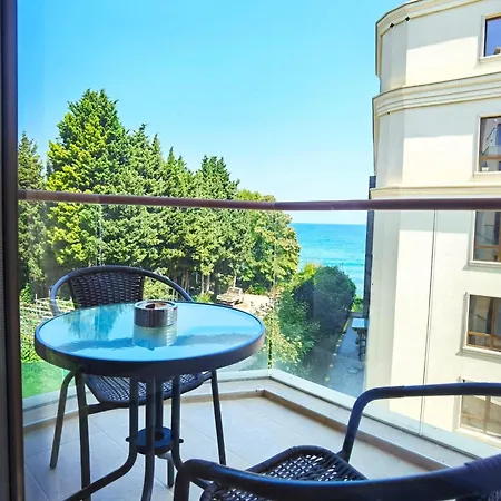 מלון דירות Cabacum Pleasure Beachfront