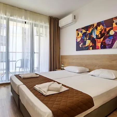 Lejlighedshotel Cabacum Pleasure Beachfront - 50m To And Pool